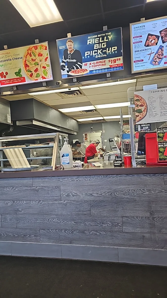 Menu, Pizzaville