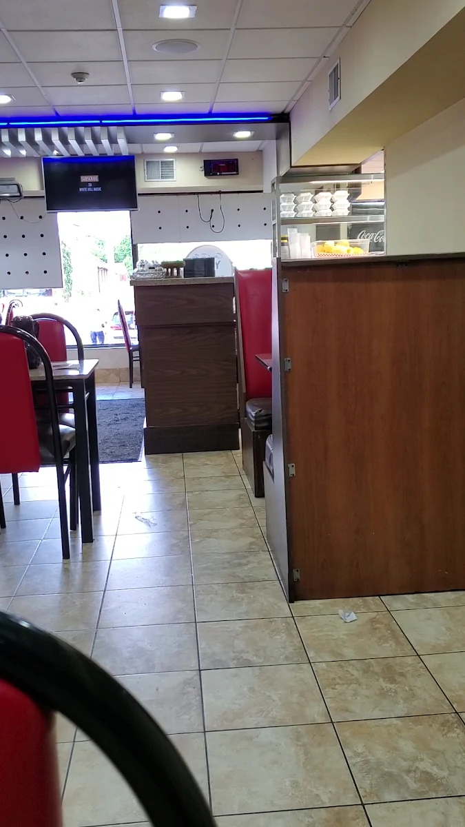 Vibe, Chat Hut Sweets & Restaurant