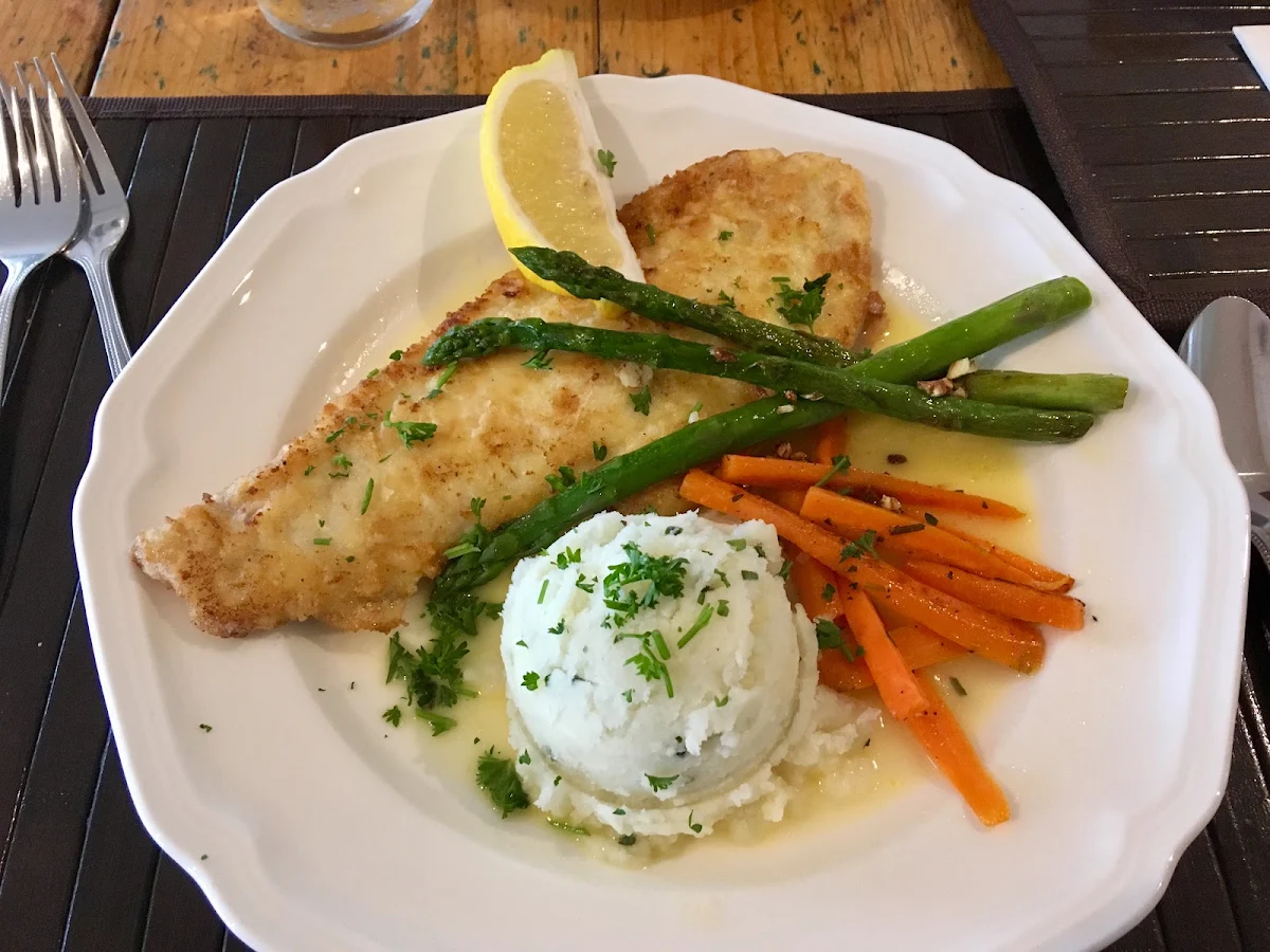 Food & drink, Compass Rose Heritage Inn
