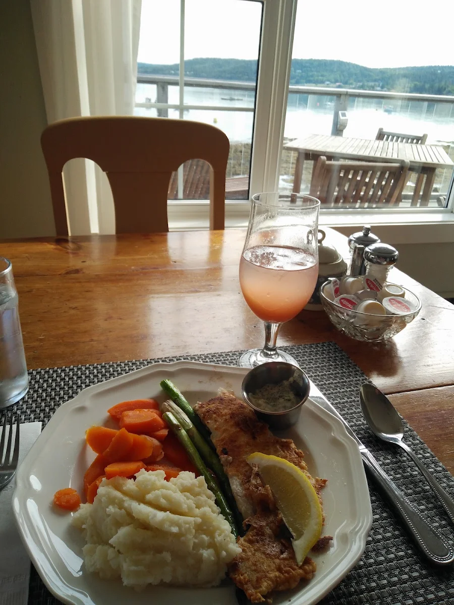 Food & drink, Compass Rose Heritage Inn