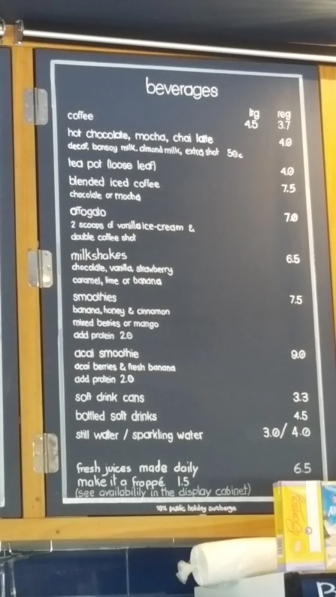 Menu, Shaka Cafe
