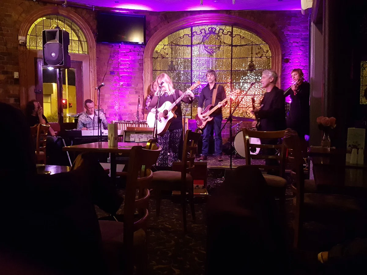 Vibe, The Grandview Hotel Fairfield