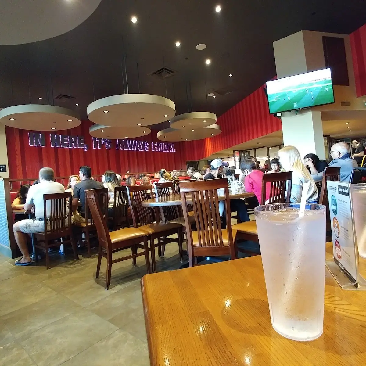 Vibe, TGI Friday's