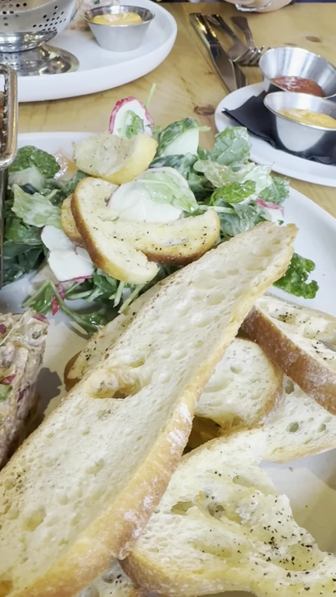 Food & drink, Les Fous-braques