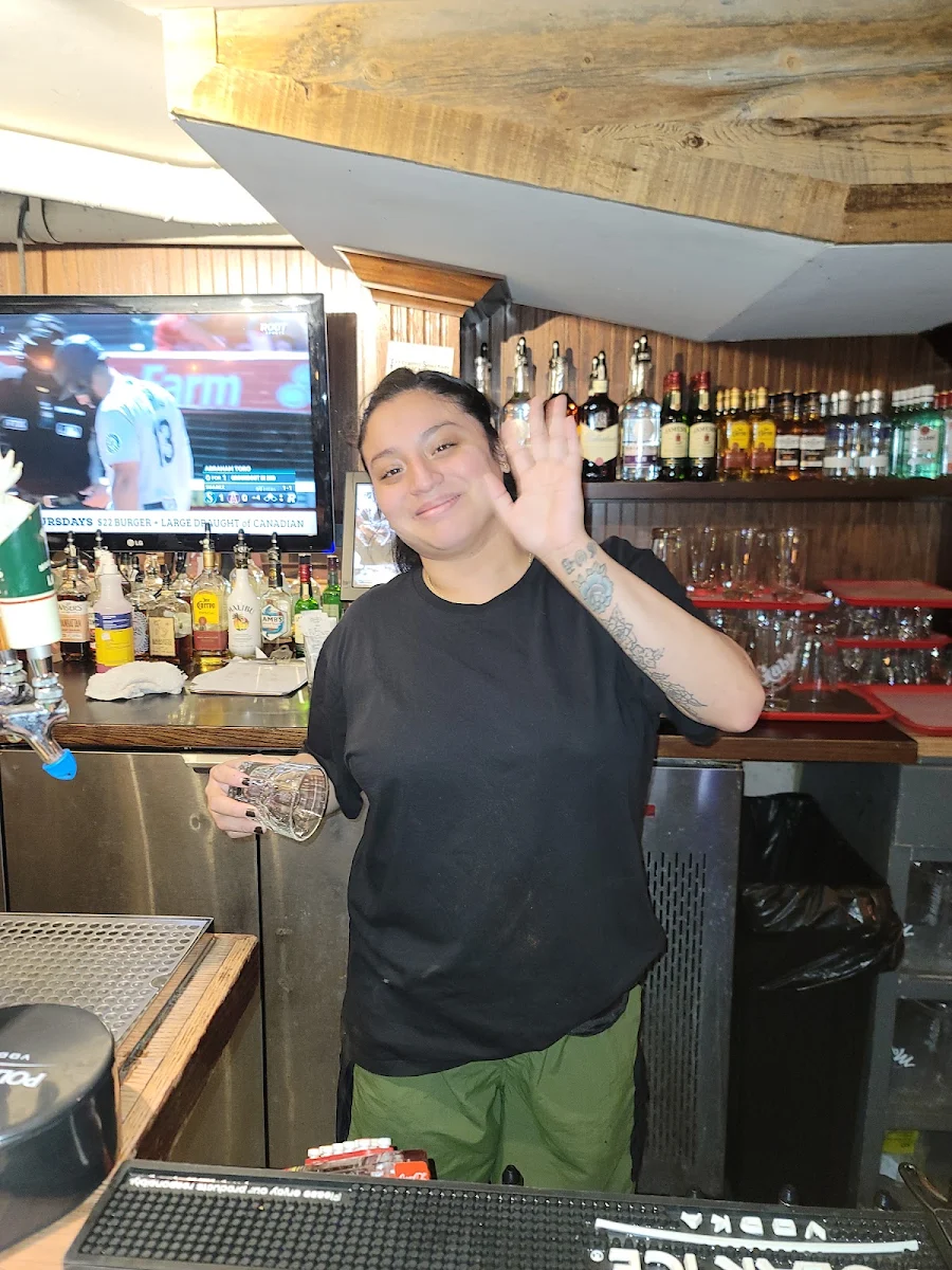 Vibe, Gabby's - Isabella Hotel
