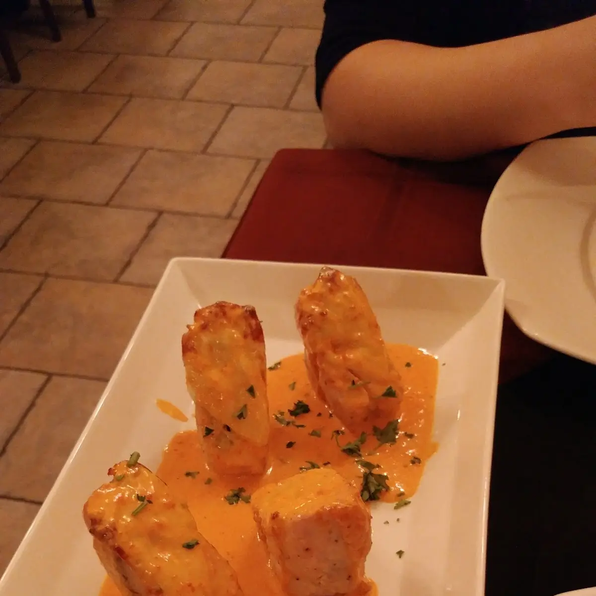 Food & drink, Ristorante Avanti