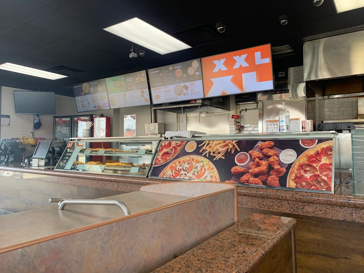 Vibe, Pizza Pizza