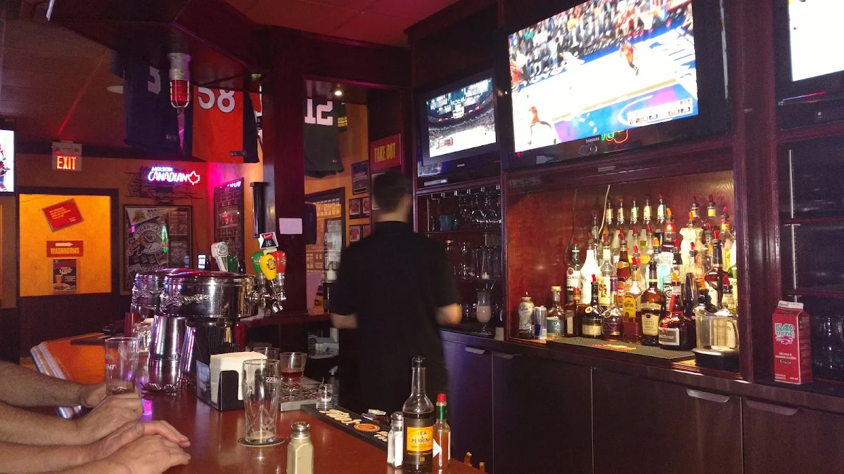 Vibe, St. Louis Bar & Grill