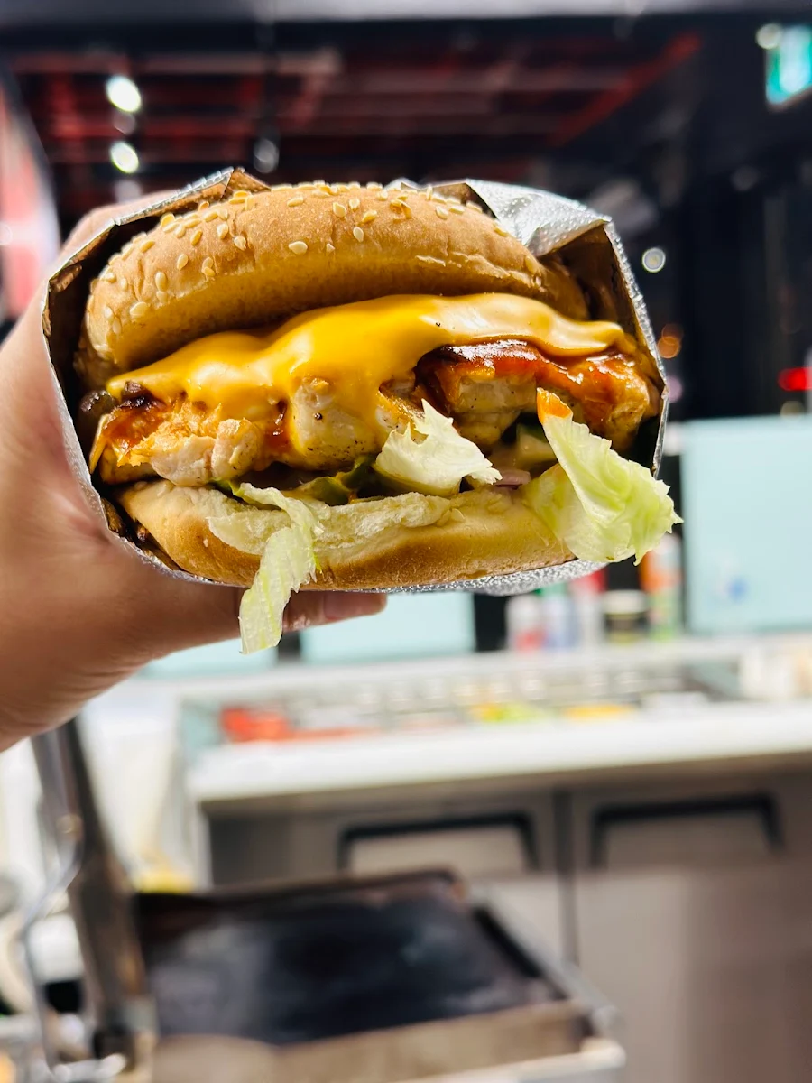 Food & drink, Grillies (Bayview- Toronto)