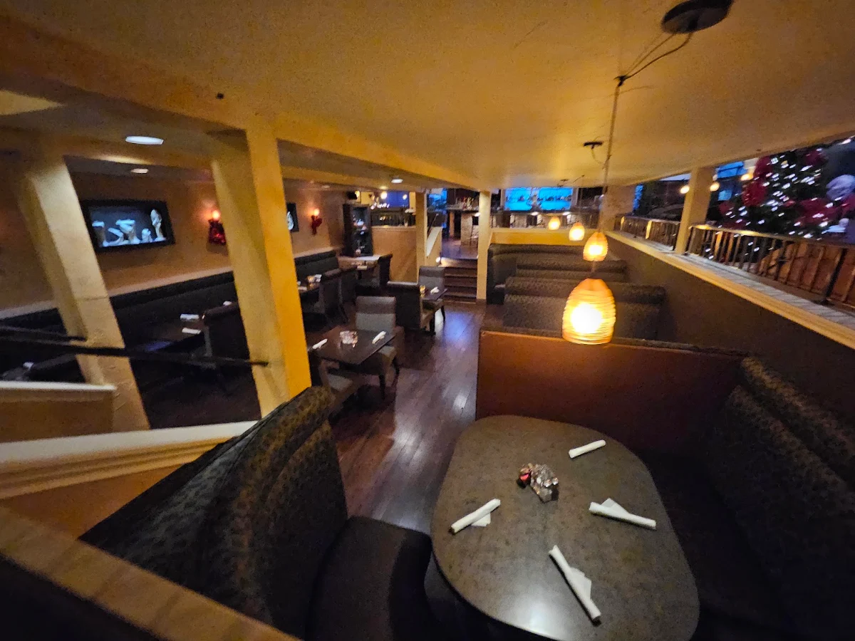 Vibe, Galini Greek Kouzina & Grill