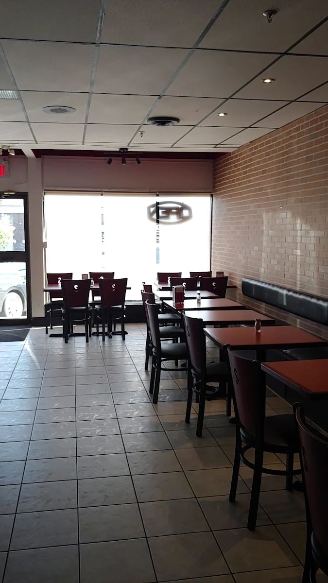 Vibe, Chicken Place