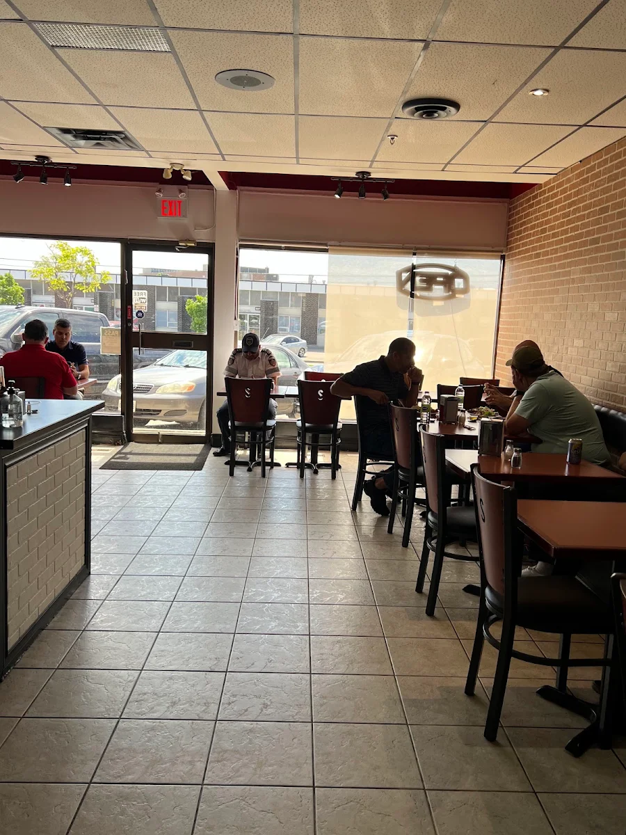 Vibe, Chicken Place