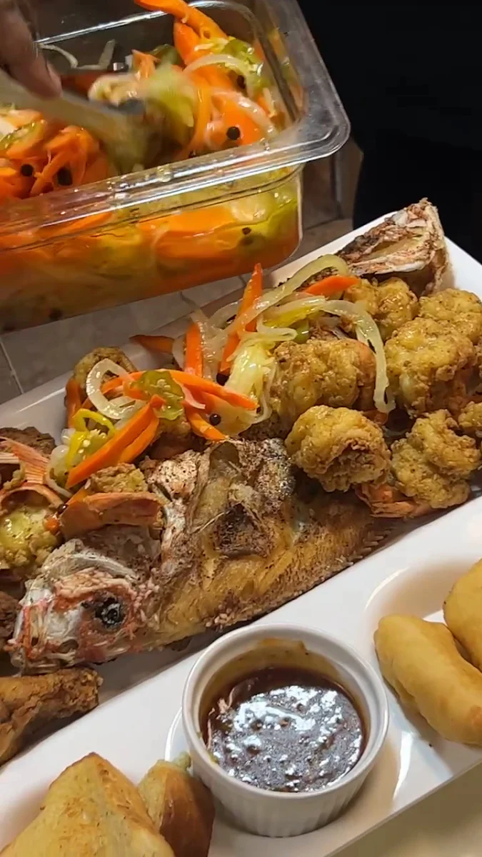 Food & drink, Caribbean Moon Restaurant Bar & Grill