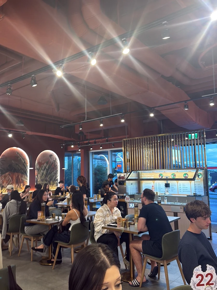 Vibe, Big Way Hot Pot (Lougheed)