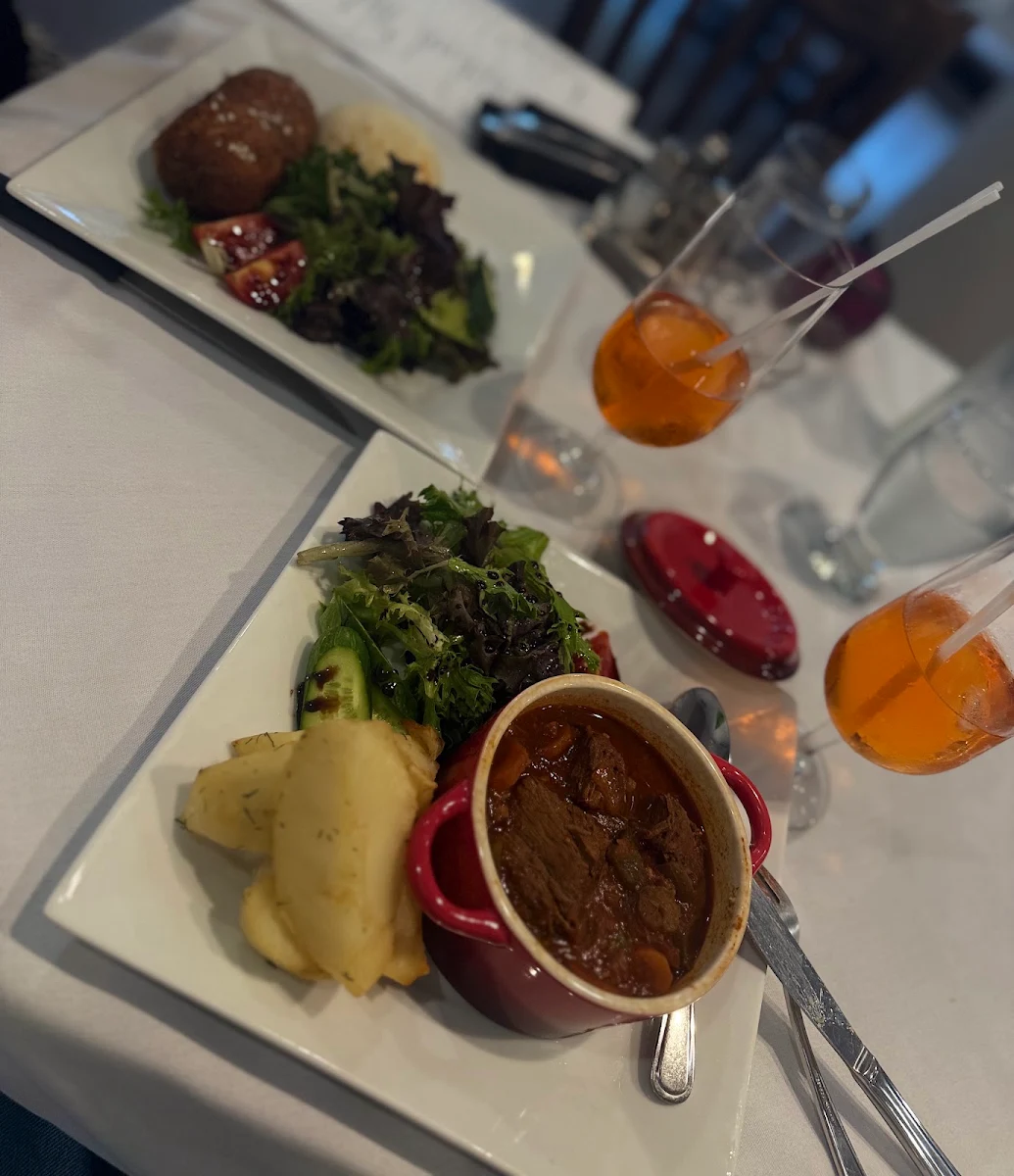 Food & drink, Restaurant Majeur