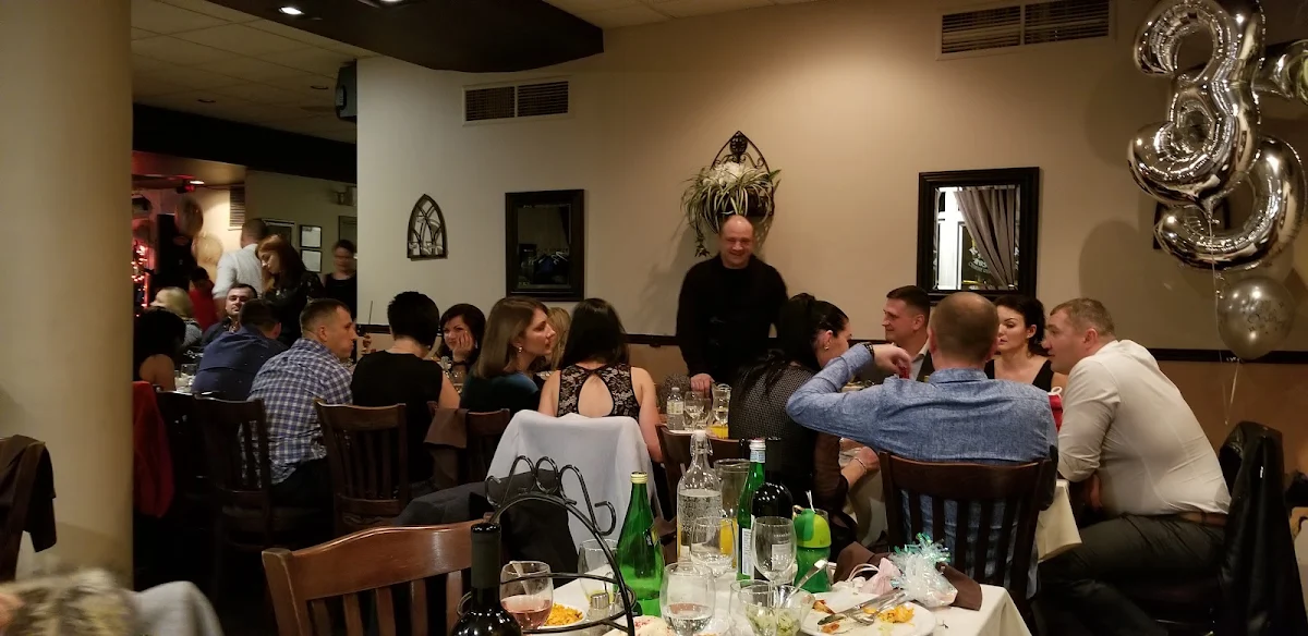 Vibe, Restaurant Majeur