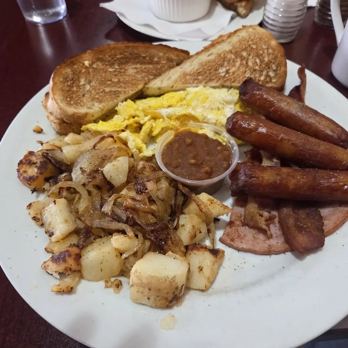 Food & drink, Mama Sue's Diner Inc