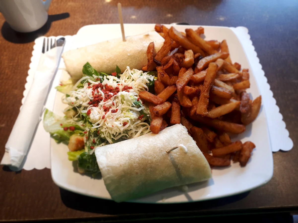 Food & drink, Resto-Bar Maniwaki Pizza
