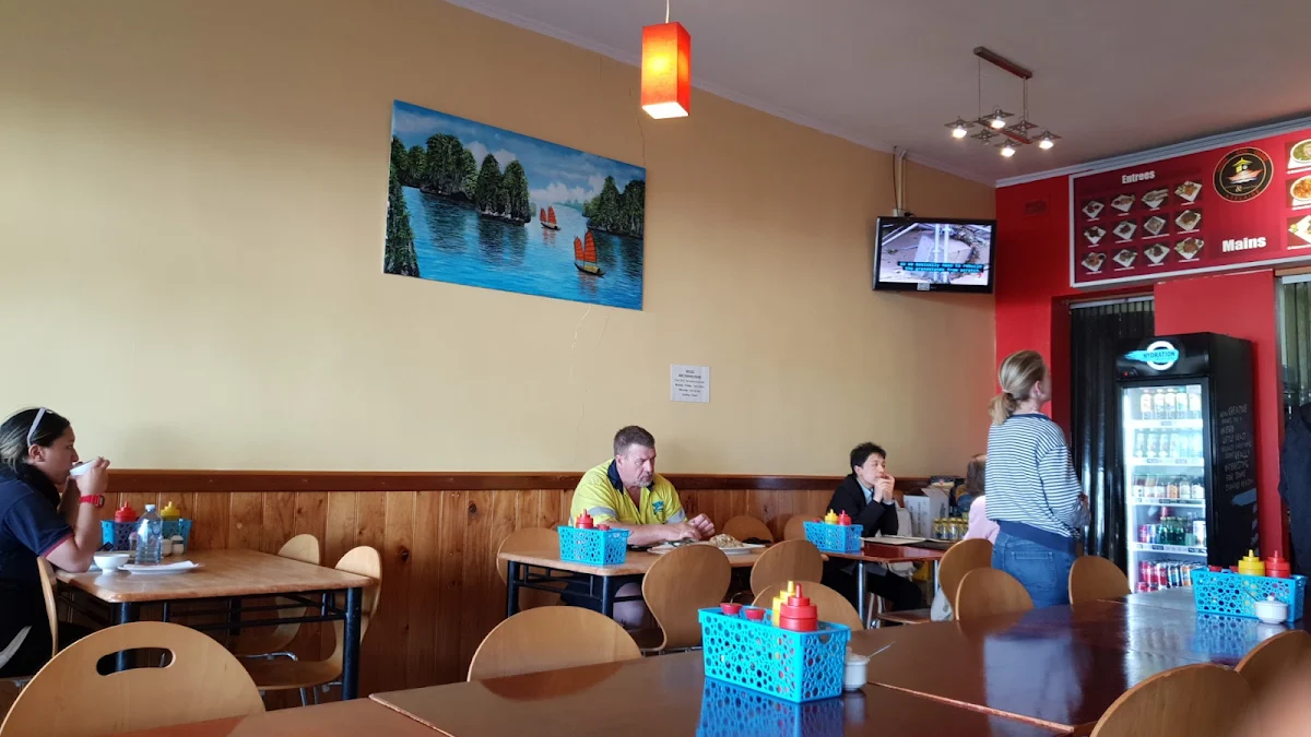 Vibe, Saigon Gate Cuisine