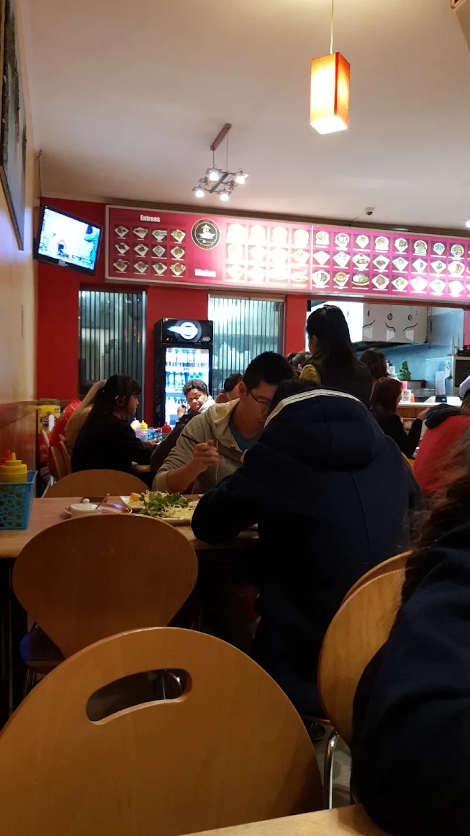 Vibe, Saigon Gate Cuisine