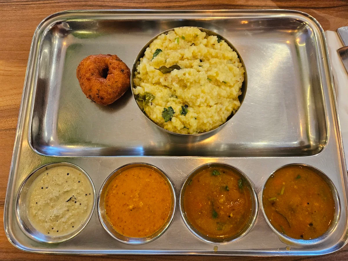 Food & drink, Paandian Vilas