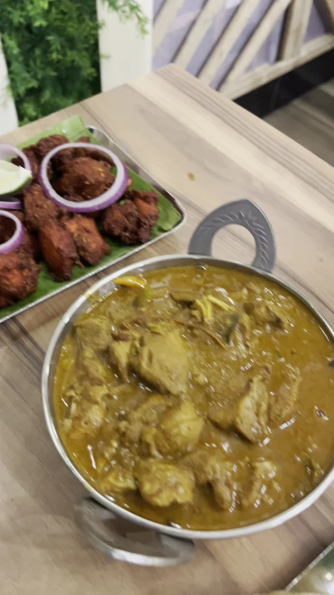 Food & drink, Paandian Vilas