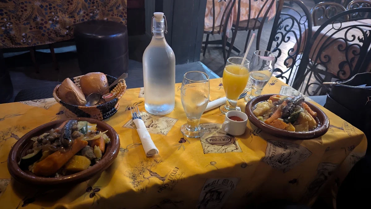 Food & drink, Bar Casablanca