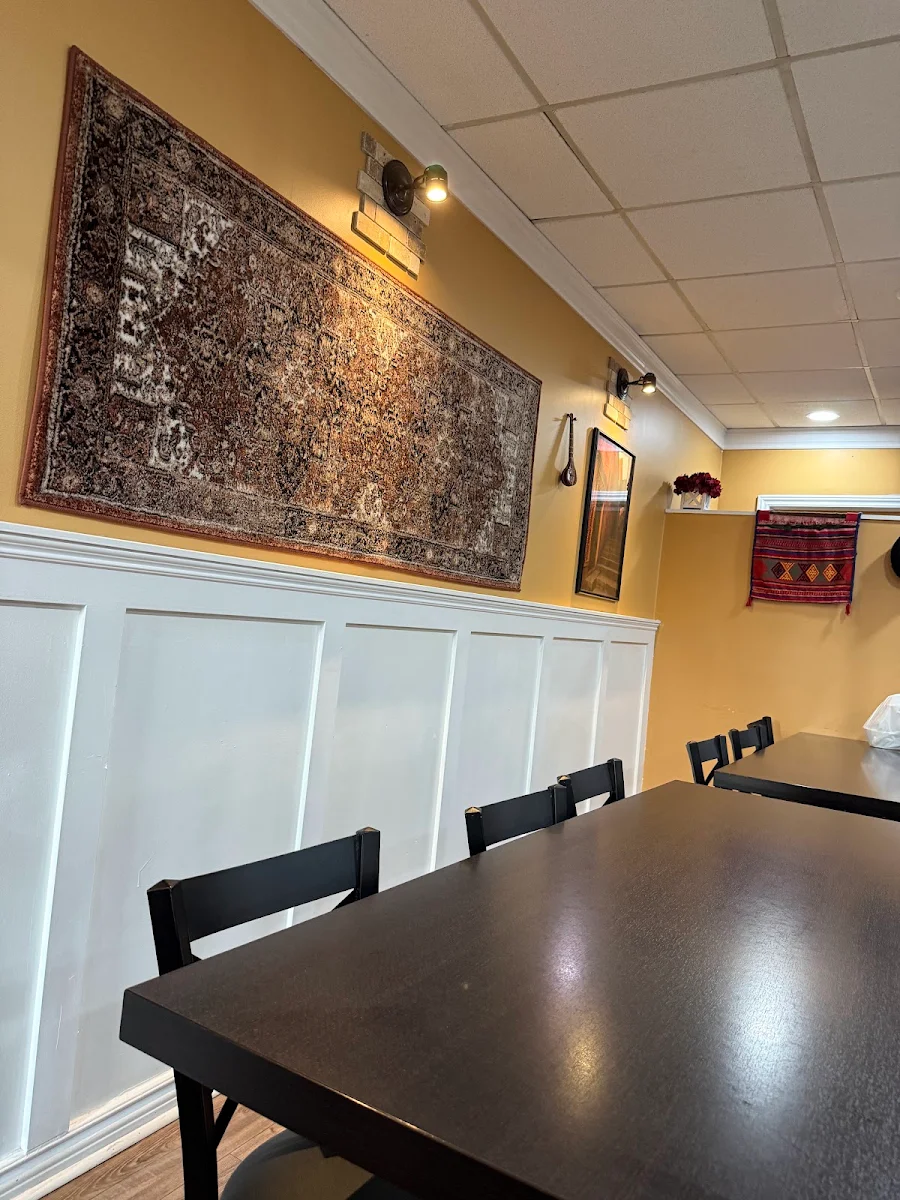 Vibe, Kroran Uyghur Cuisine
