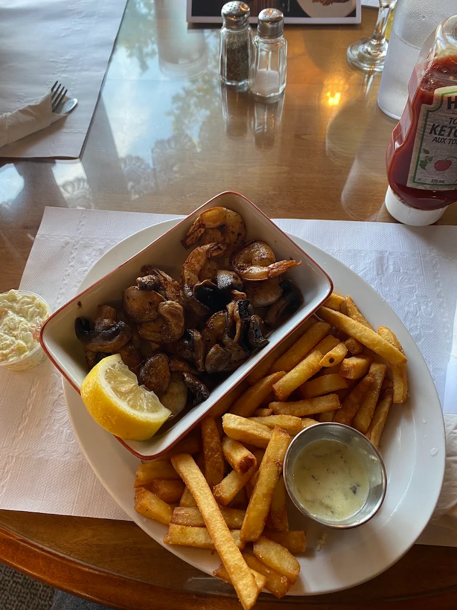 Food & drink, Log Cabin