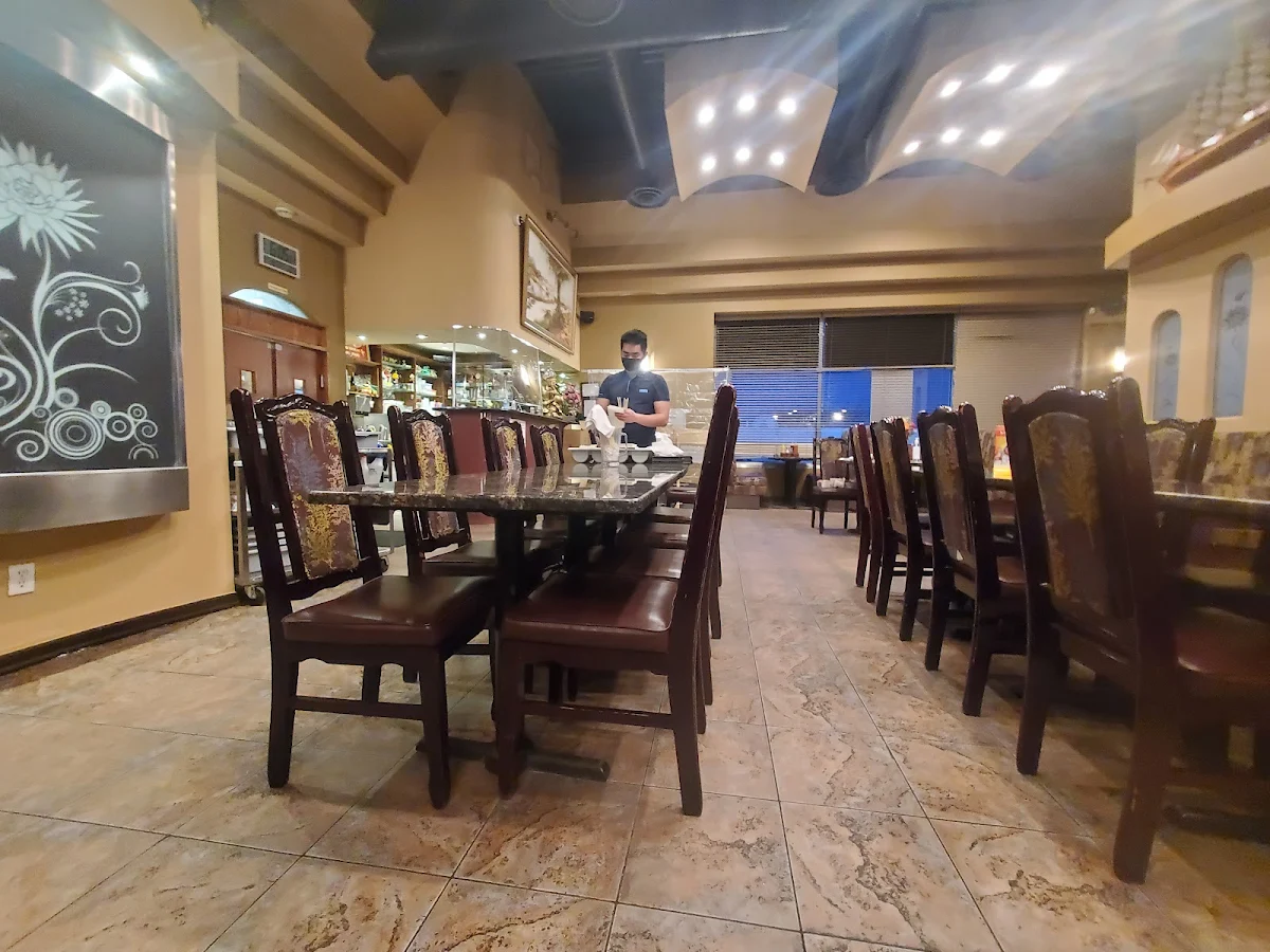 Vibe, Quynh Vietnamese Cuisine