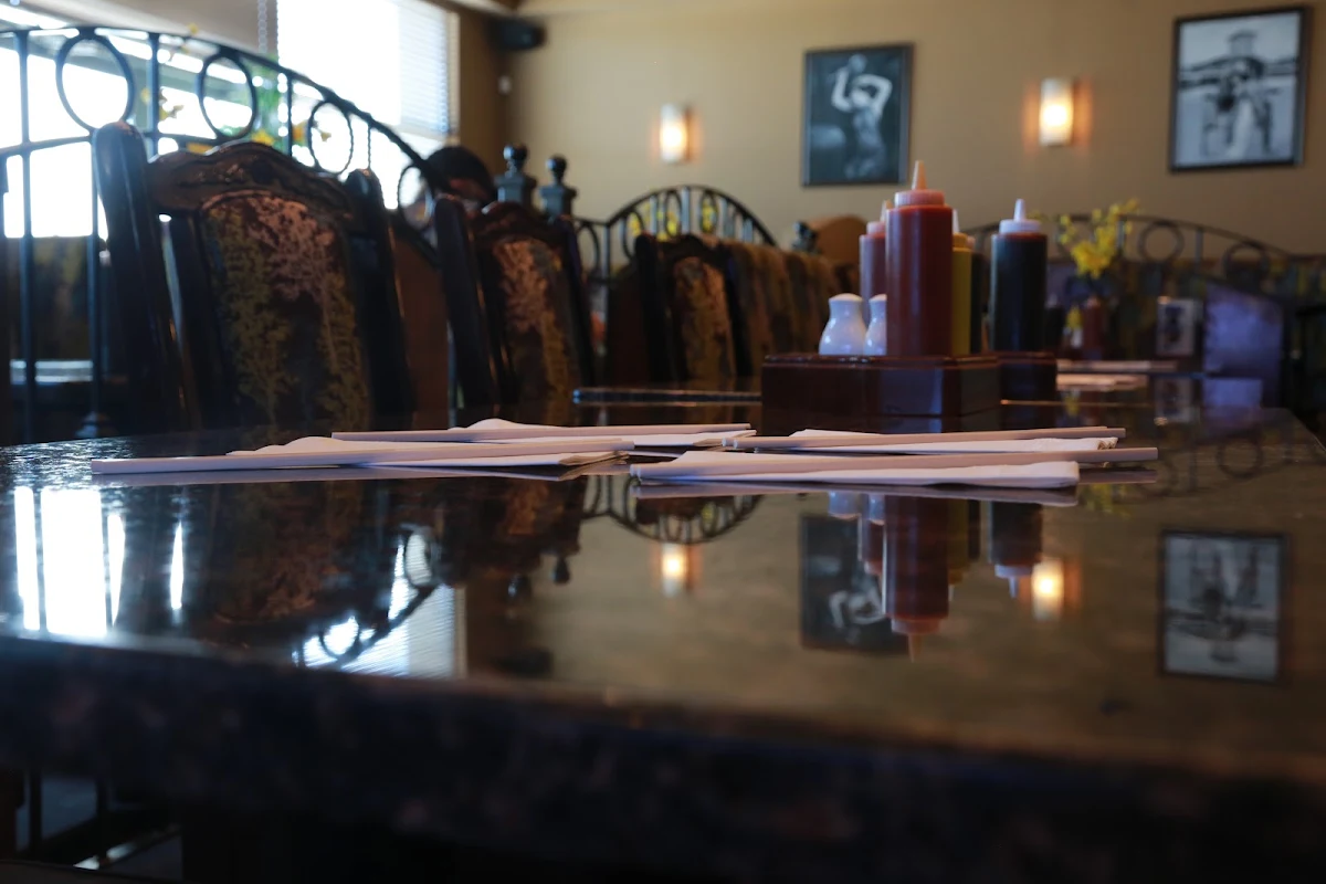 Vibe, Quynh Vietnamese Cuisine