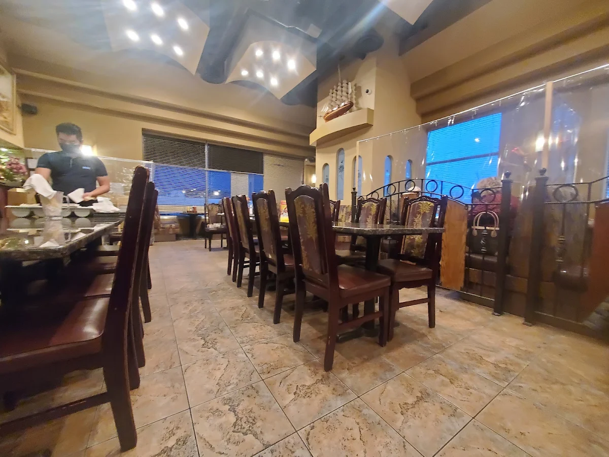 Vibe, Quynh Vietnamese Cuisine