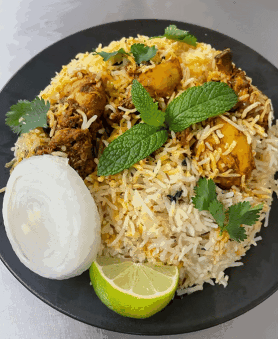 Food & drink, MonAgrofoods - La Meilleure Cuisine Indienne de la Rive Sud | Plats prêts à manger Indienne