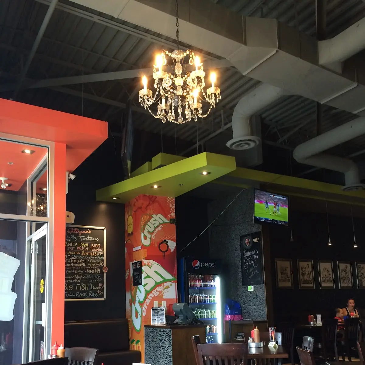 Vibe, Gilligan's Fire Grill Amherstburg