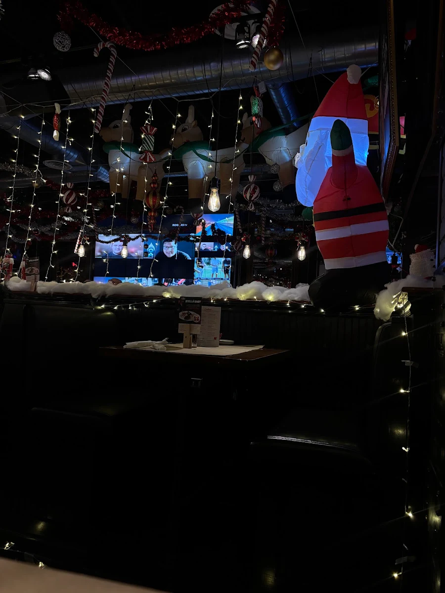 Vibe, Jack Astor's Bar & Grill Pickering