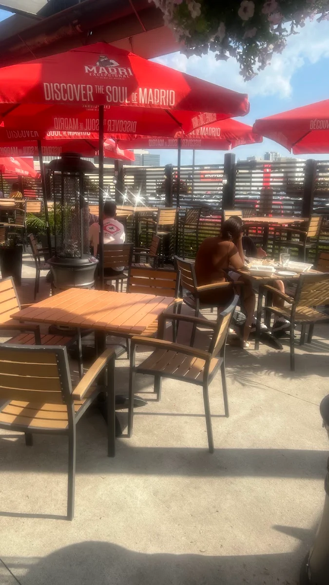 Vibe, Jack Astor's Bar & Grill Pickering