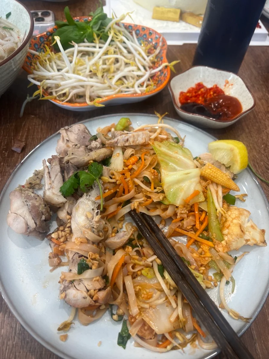 Food & drink, Bami Aberfoyle