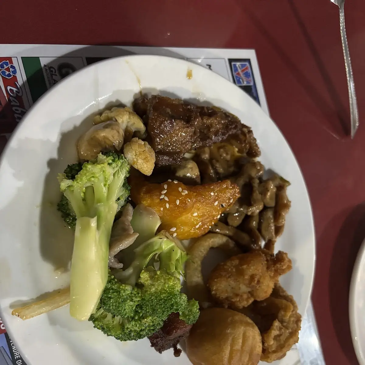 Food & drink, Maple Leaf Queen's Buffet