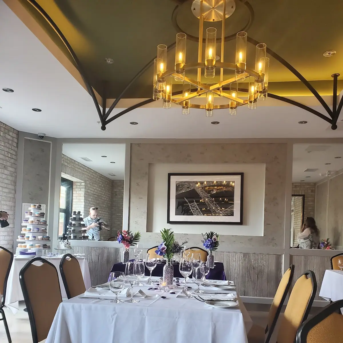 Vibe, Legacy Restaurant