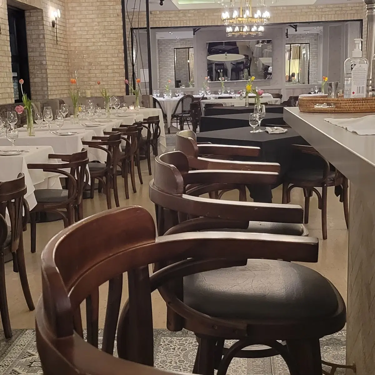 Vibe, Legacy Restaurant