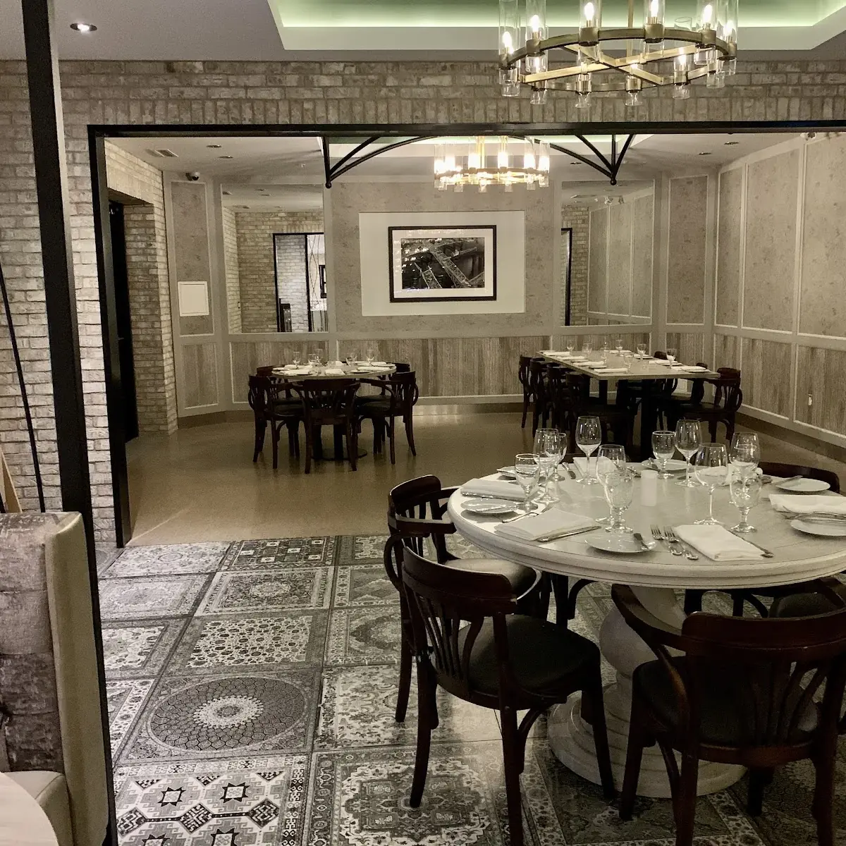 Vibe, Legacy Restaurant