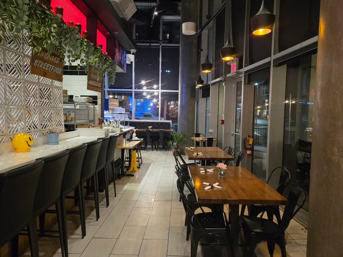 Vibe, The Street Eatery