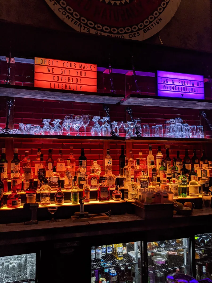 Vibe, No. 4 Restaurant & Bar