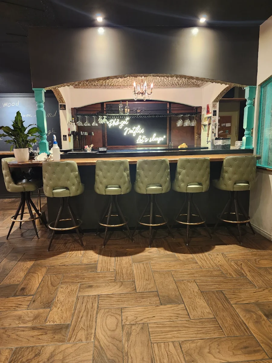 Vibe, Minh's - Southampton