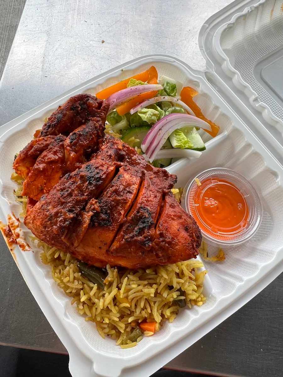 Food & drink, Biryani & Co | Restaurant & rotisserie halal, pakistanais et indien à Montréal, Cartierville