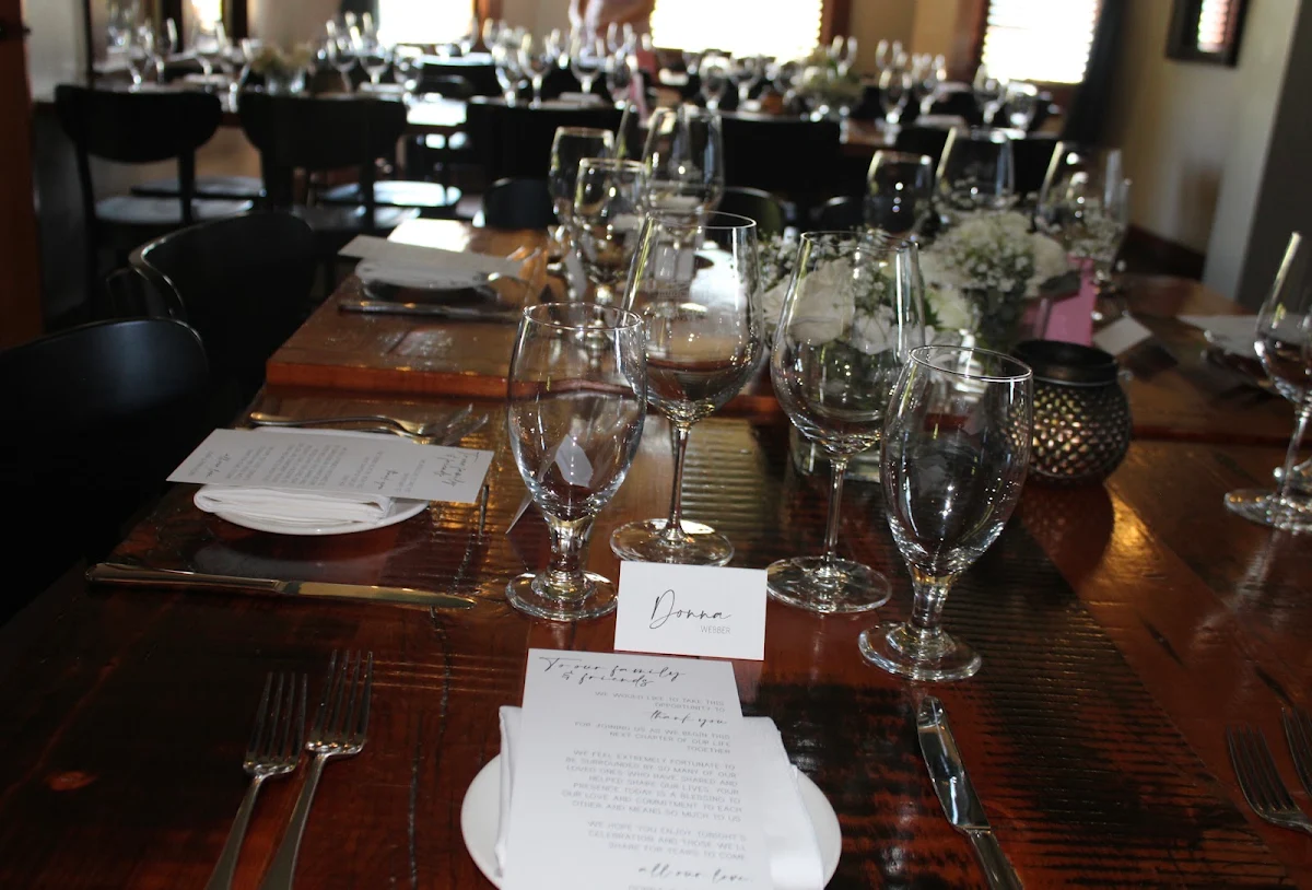 Vibe, Mahle House Restaurant