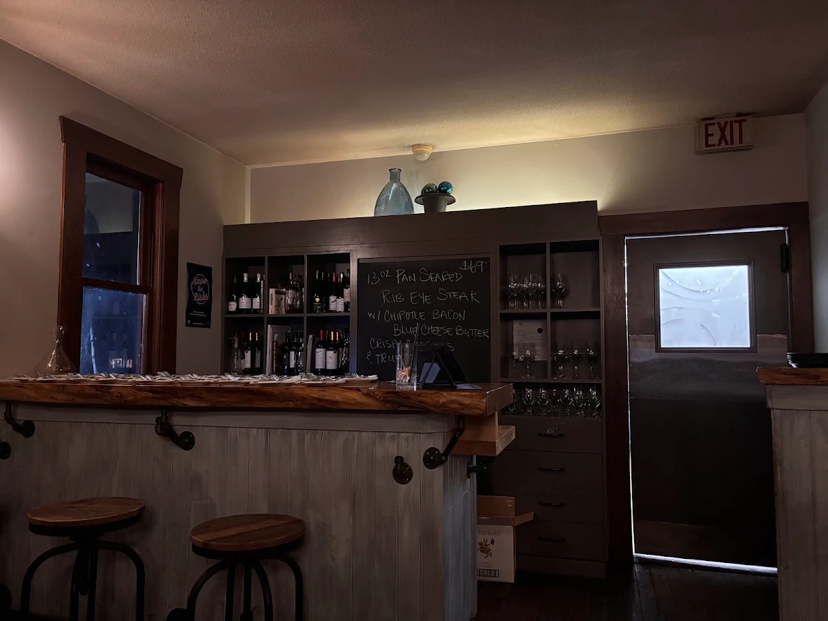 Vibe, Mahle House Restaurant
