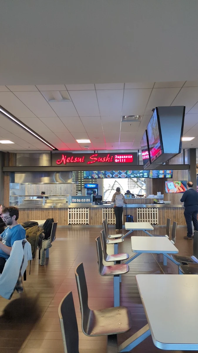 Vibe, Netsui Sushi & Japanese Grill