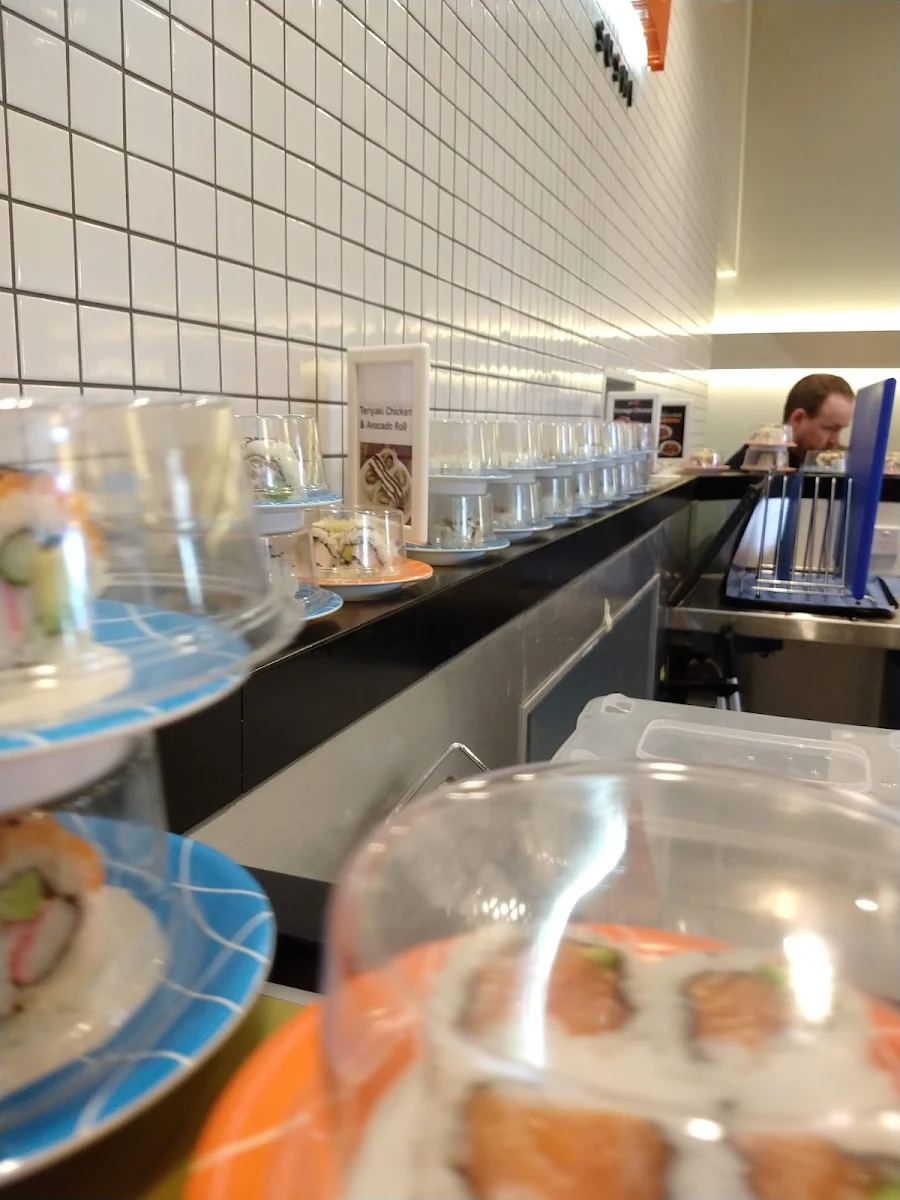 Food & drink, On a Roll Sushi Birtinya