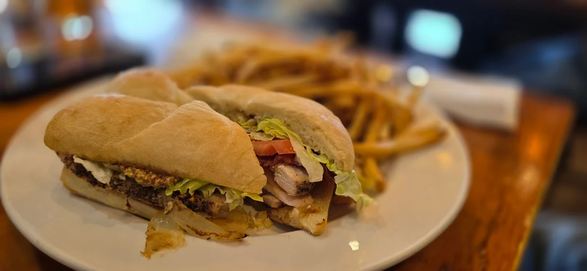 Food & drink, Moody's Bar and Grill
